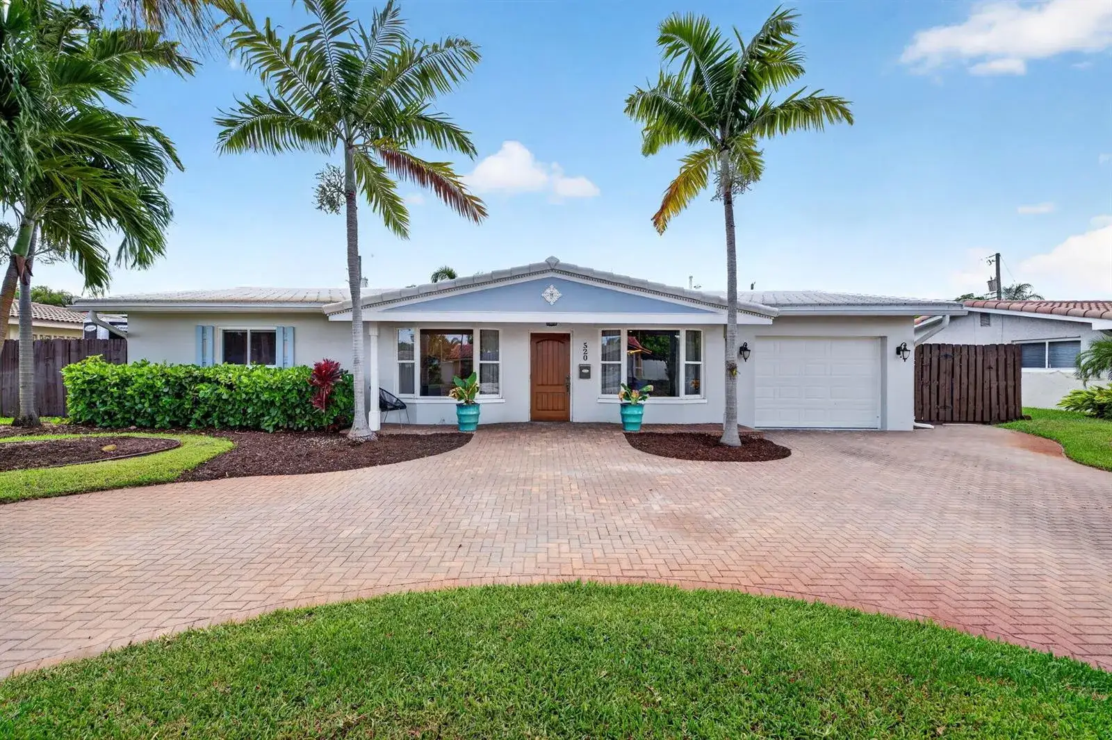 2 bedroom 2 bath Residential for sale at 520 SE 14TH Street, Pompano Beach FL 33060