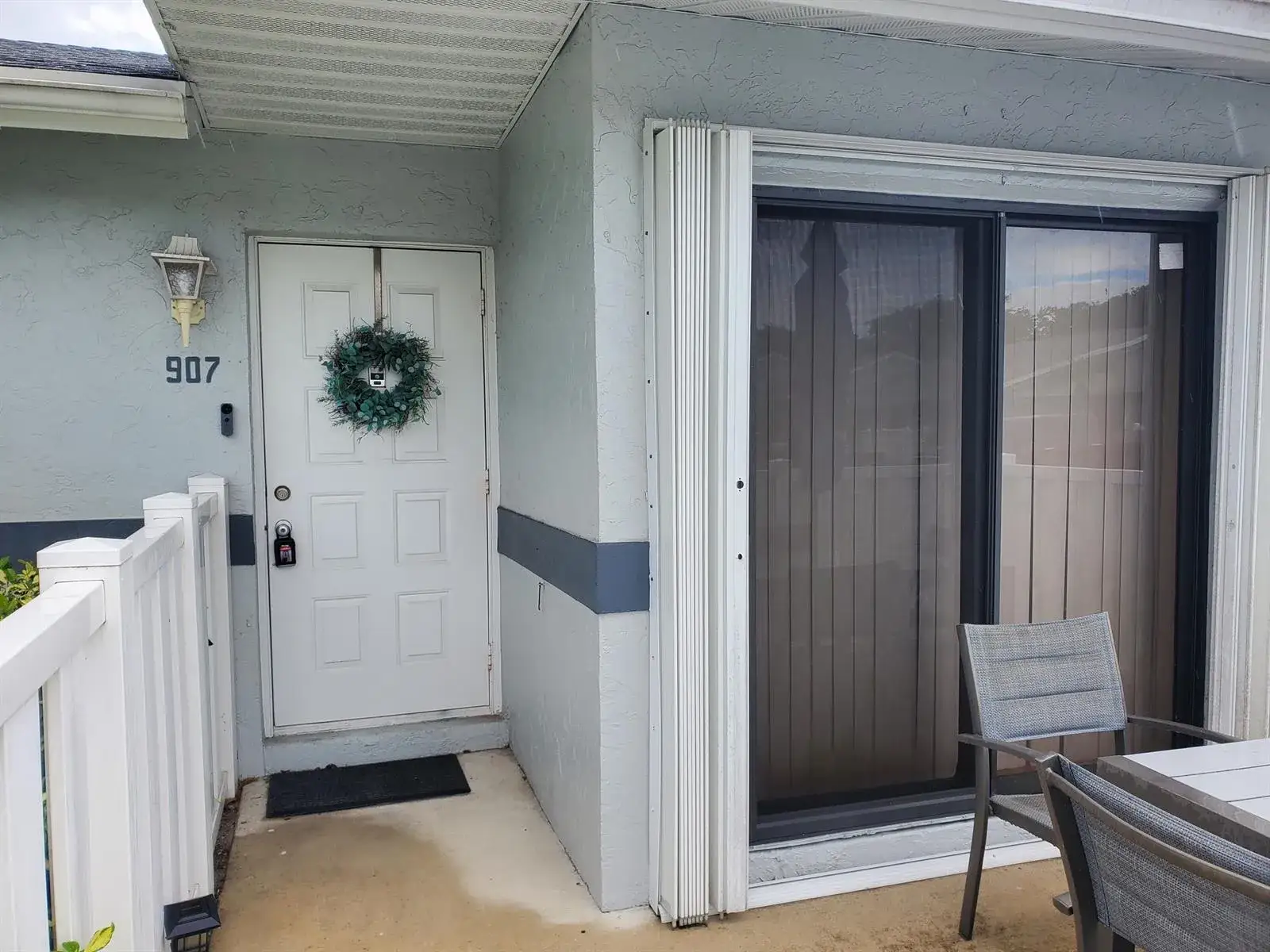 2 bedroom 2 bath Residential Lease for rent at 2641 Gately Drive E # 907, West Palm Beach FL 33415