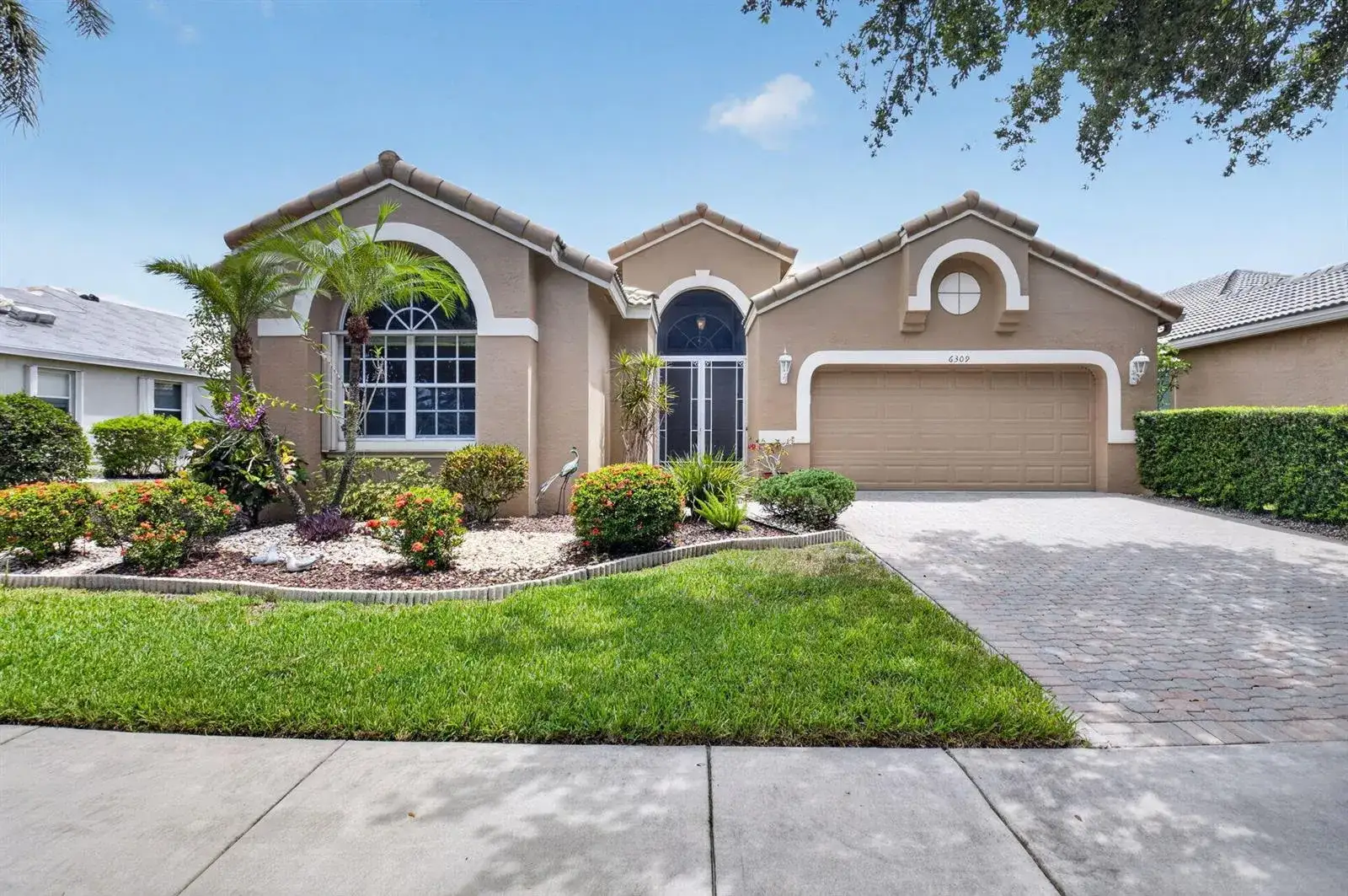 3 bedroom 2 bath Residential for sale at 6309 Copper Lake Court, Boynton Beach FL 33437