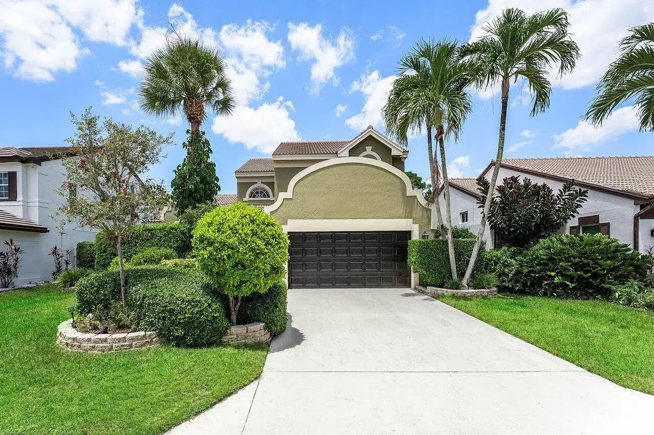 4 bedroom 3 bath Residential for sale at 3331 NW 71st Street, Coconut Creek FL 33073