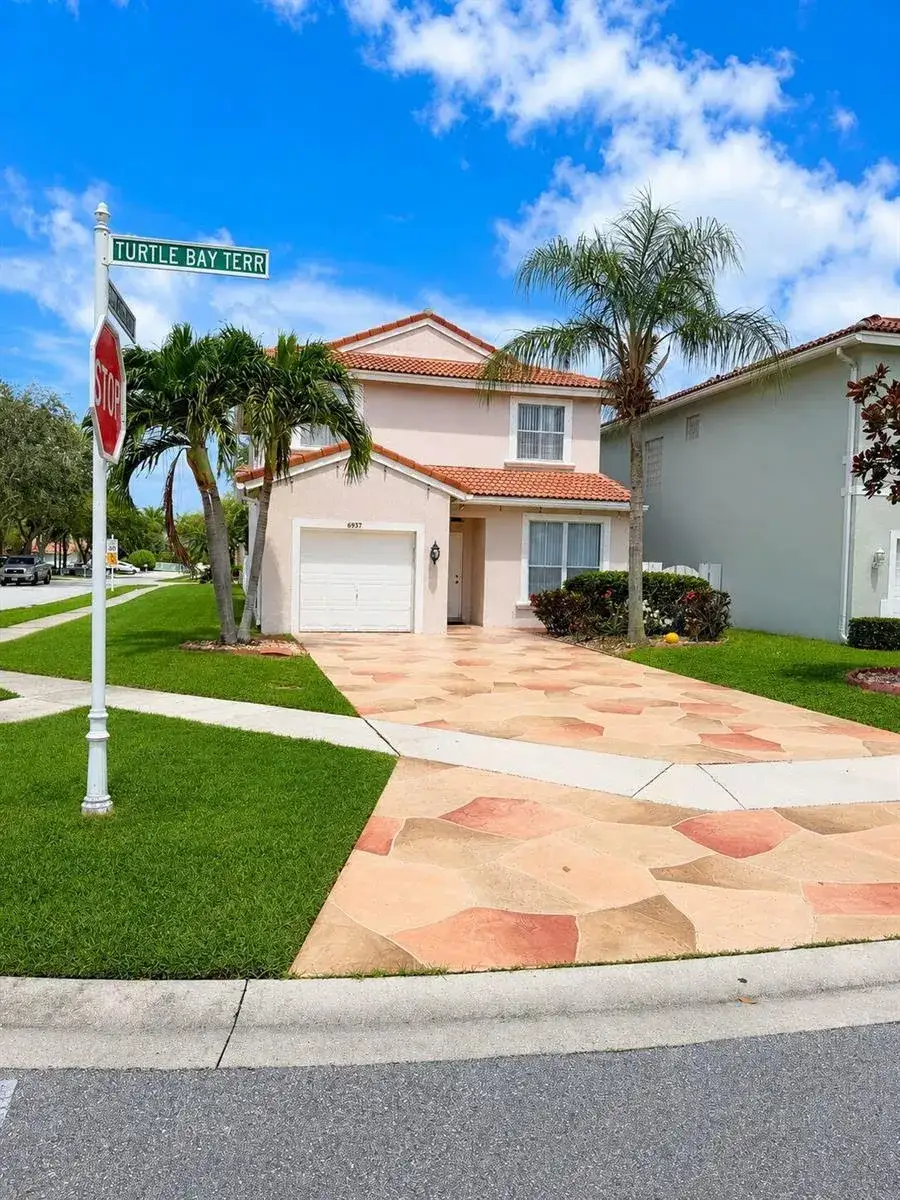 3 bedroom 2 bath Residential for sale at 6937 Turtle Bay Terrace, Lake Worth FL 33463