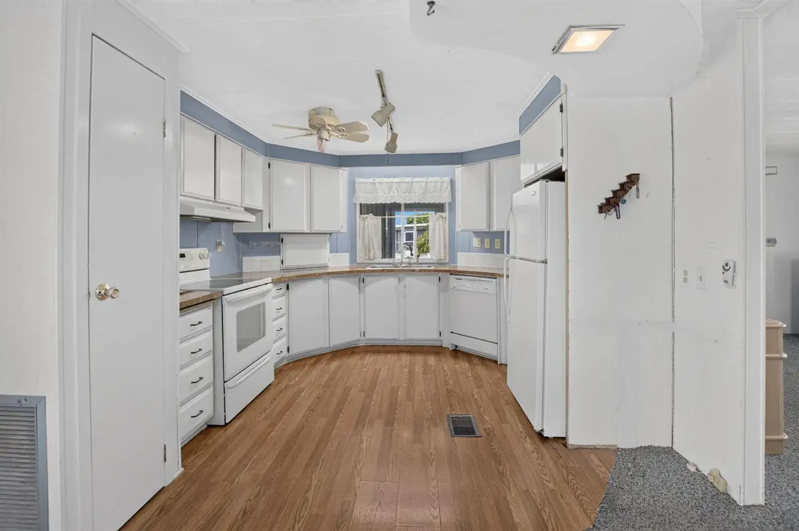 2 bedroom 2 bath Residential for sale at 39019 GAYLE BAY, Boynton Beach FL 33436