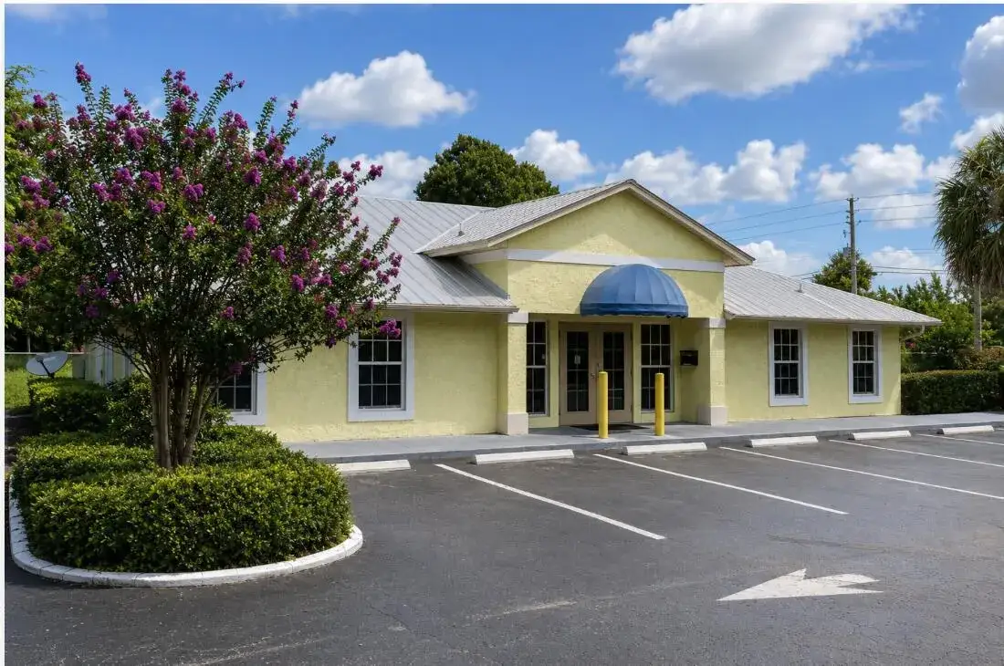 Commercial Sale for sale at 1215 S 25th Street S, Fort Pierce FL 34947
