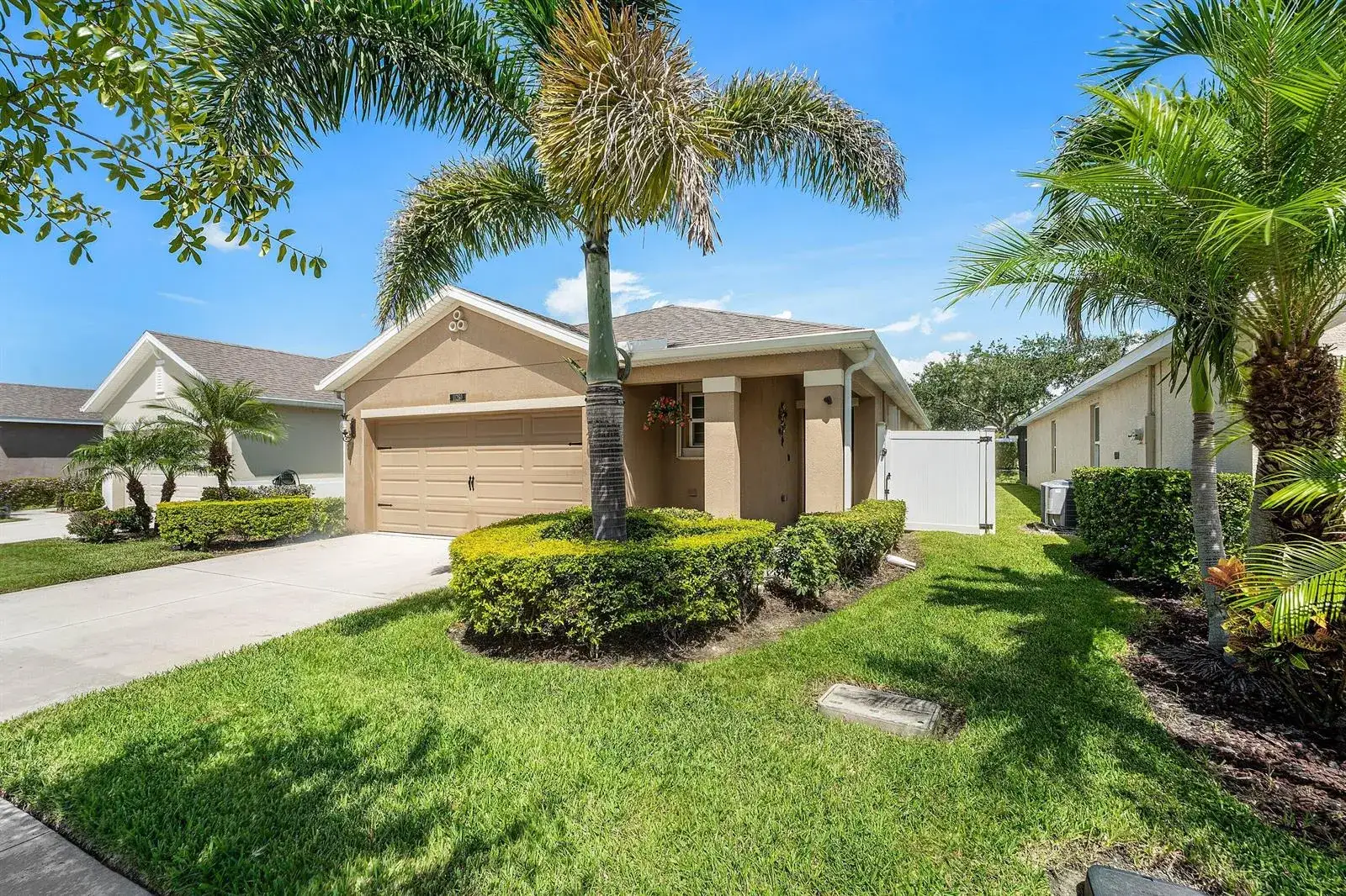 3 bedroom 2 bath Residential for sale at 11260 SW HADLEY Street, Port St. Lucie FL 34987