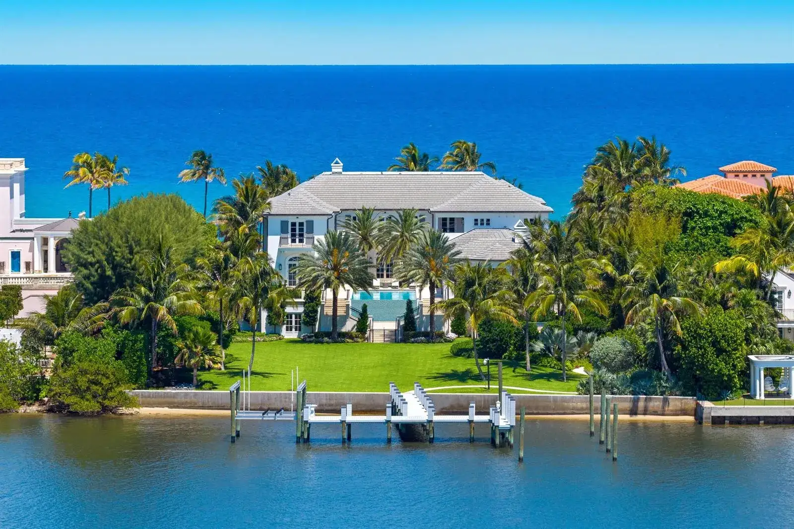 7 bedroom 12 bath Residential for sale at 1616 S Ocean Boulevard, Palm Beach FL 33480