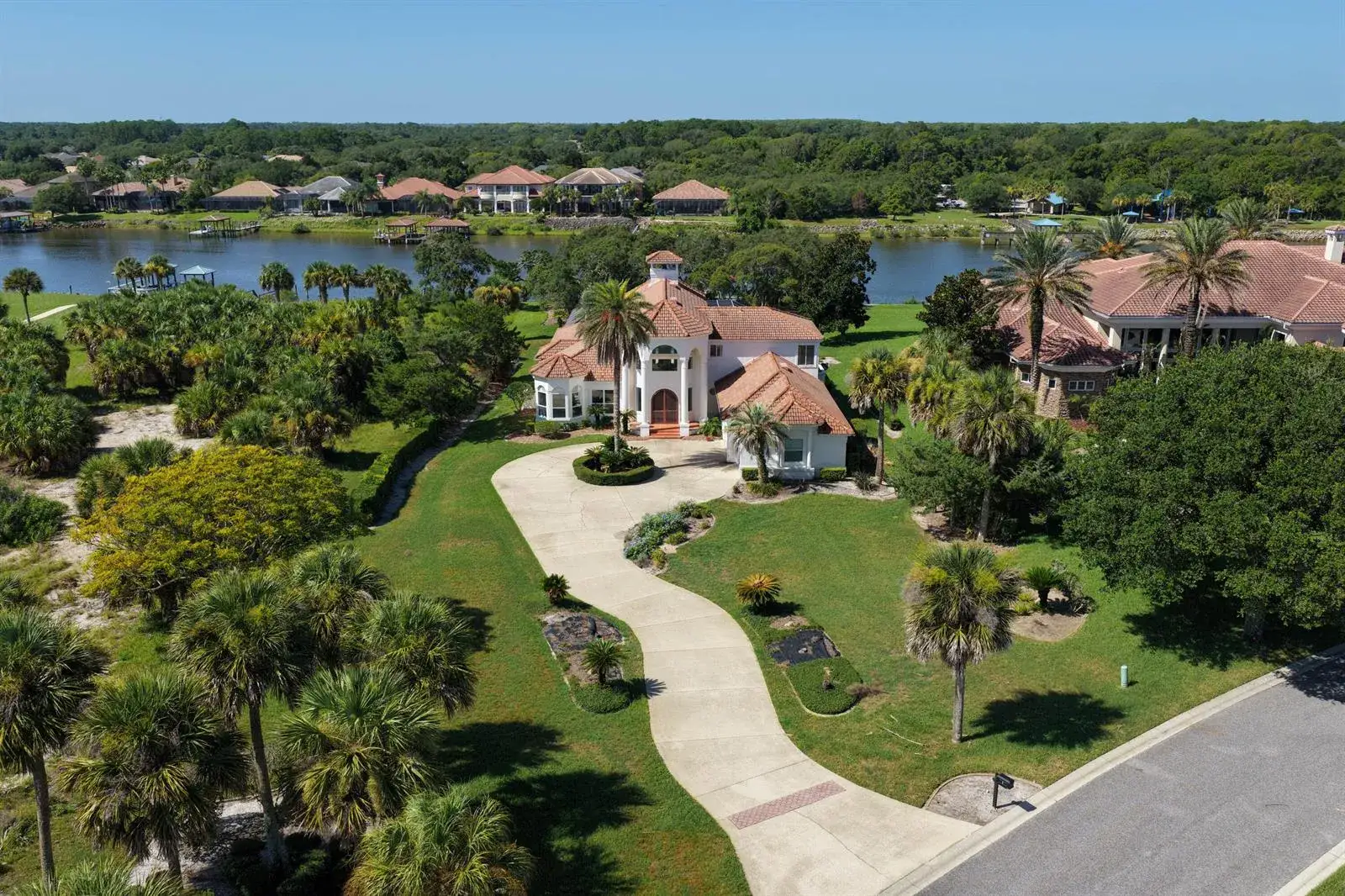 4 bedroom 4 bath Residential for sale at 1 Capri Court, Palm Coast FL 32137