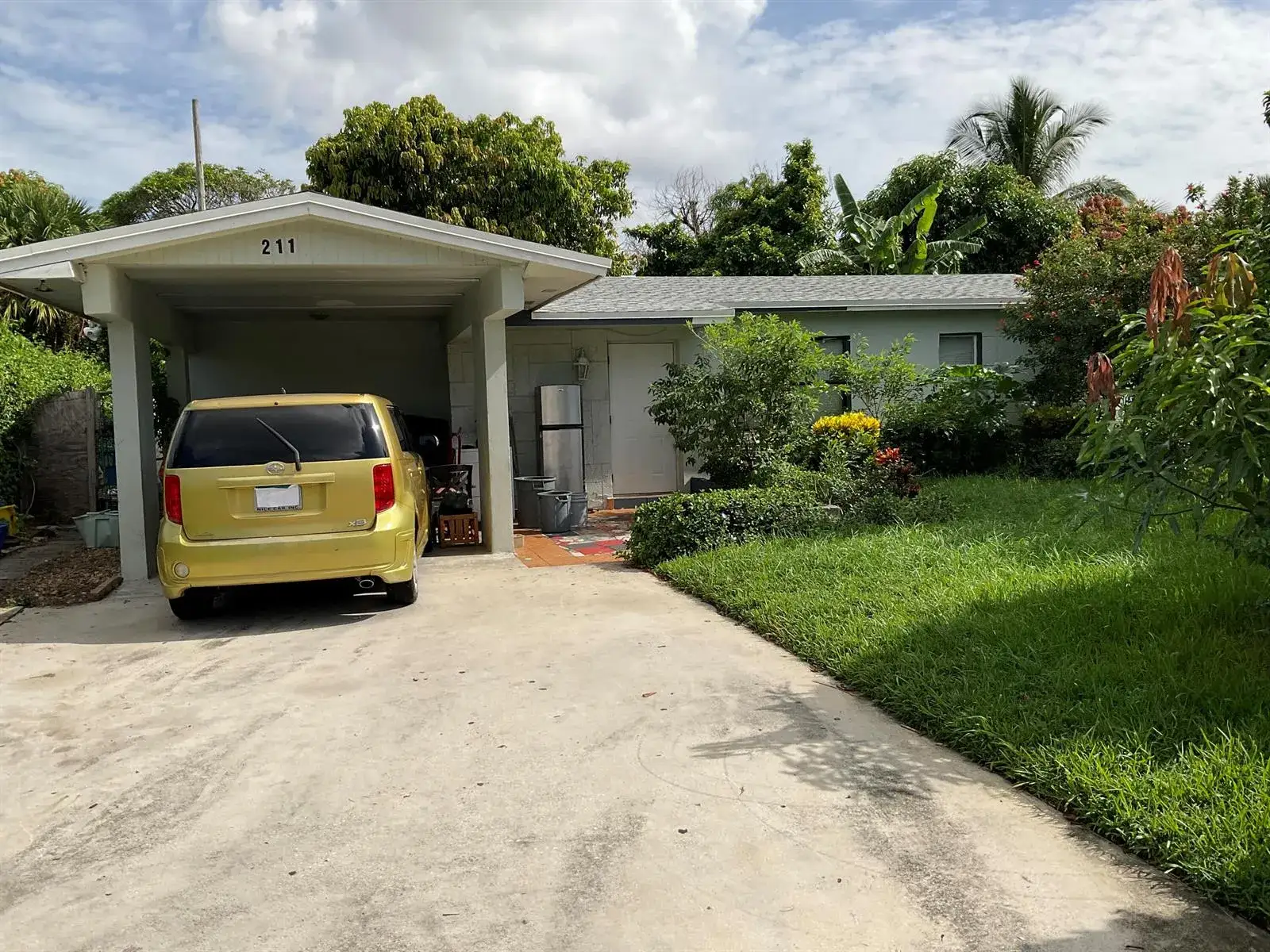 2 bedroom 1 bath Residential for sale at 211 NE 27TH Avenue, Boynton Beach FL 33435