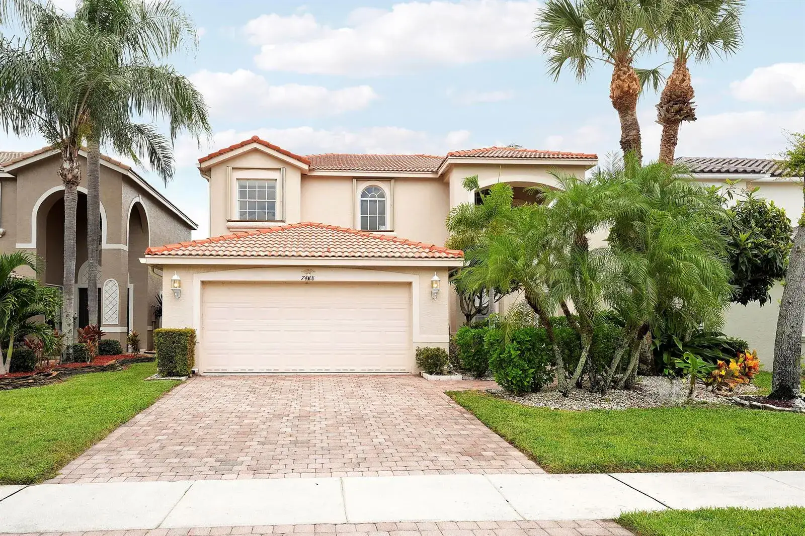 5 bedroom 3 bath Residential for sale at 7428 VIA LURIA, Lake Worth FL 33467