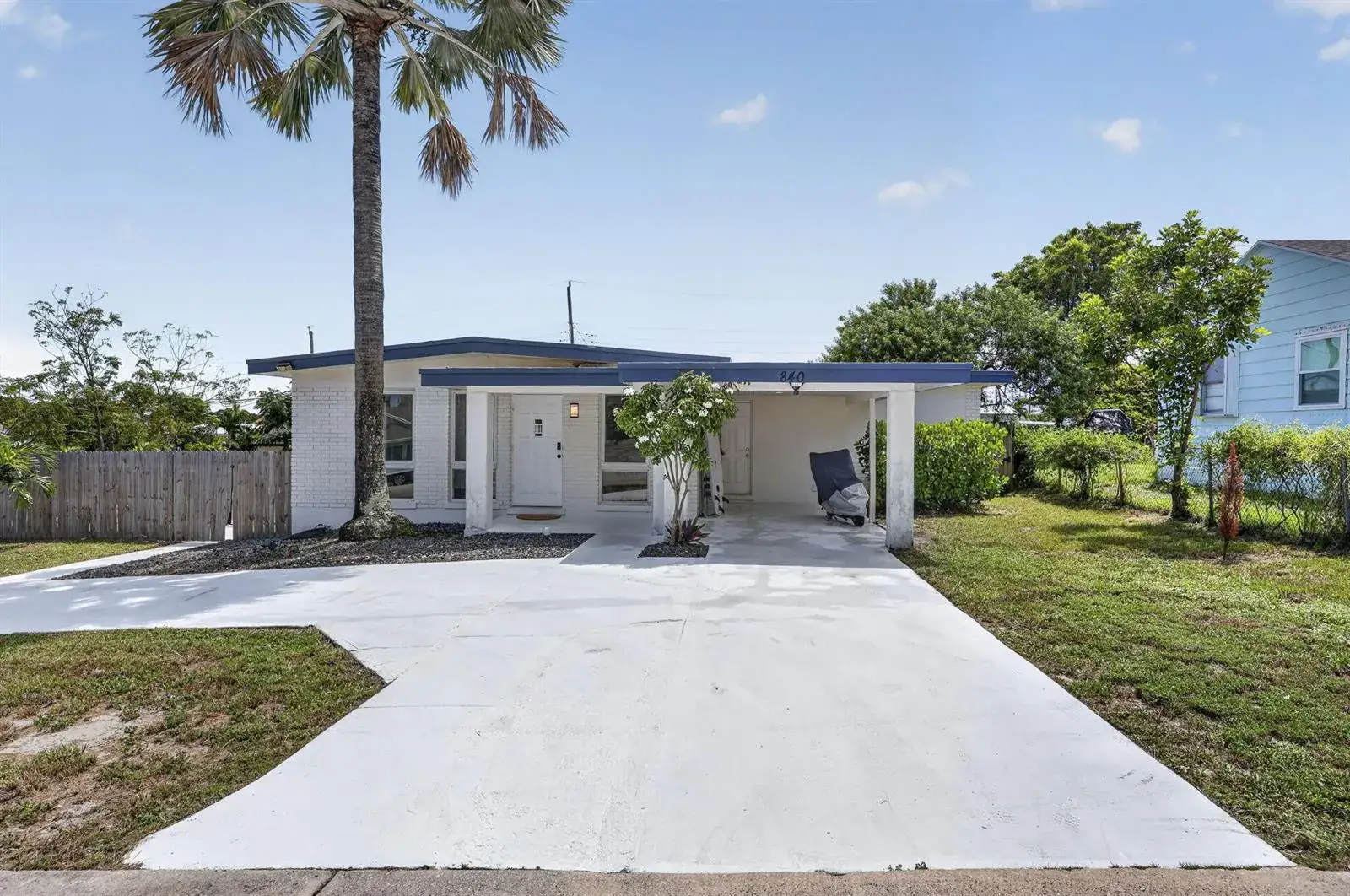 5 bedroom 3 bath Residential for sale at 840 Bradley Street, West Palm Beach FL 33405