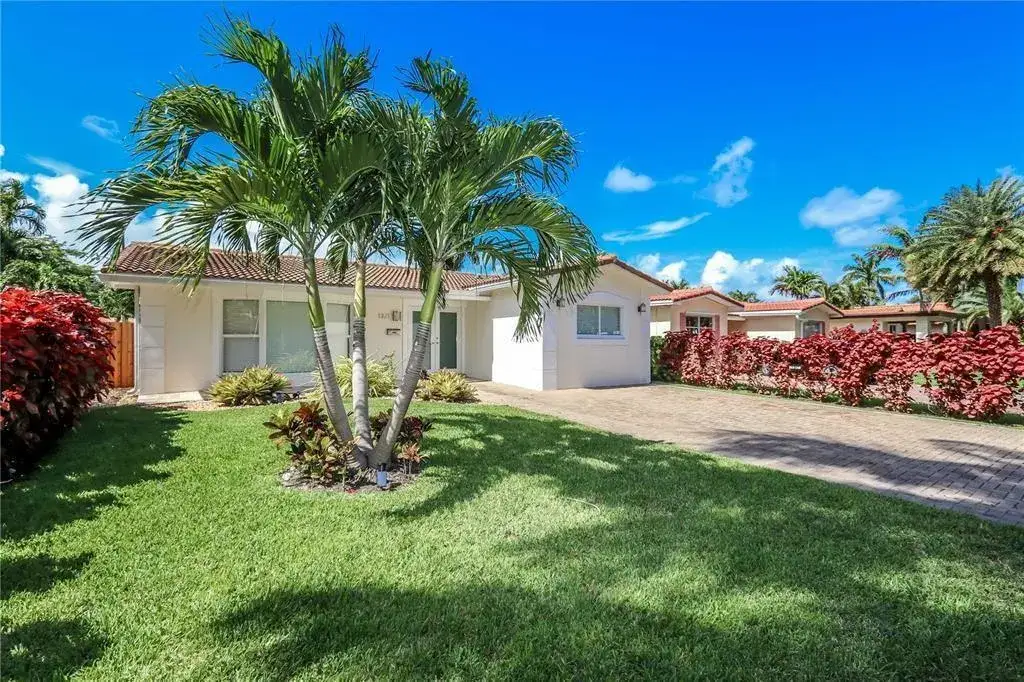 4 bedroom 3 bath Residential for sale at 1321 Madison Street, Hollywood FL 33019