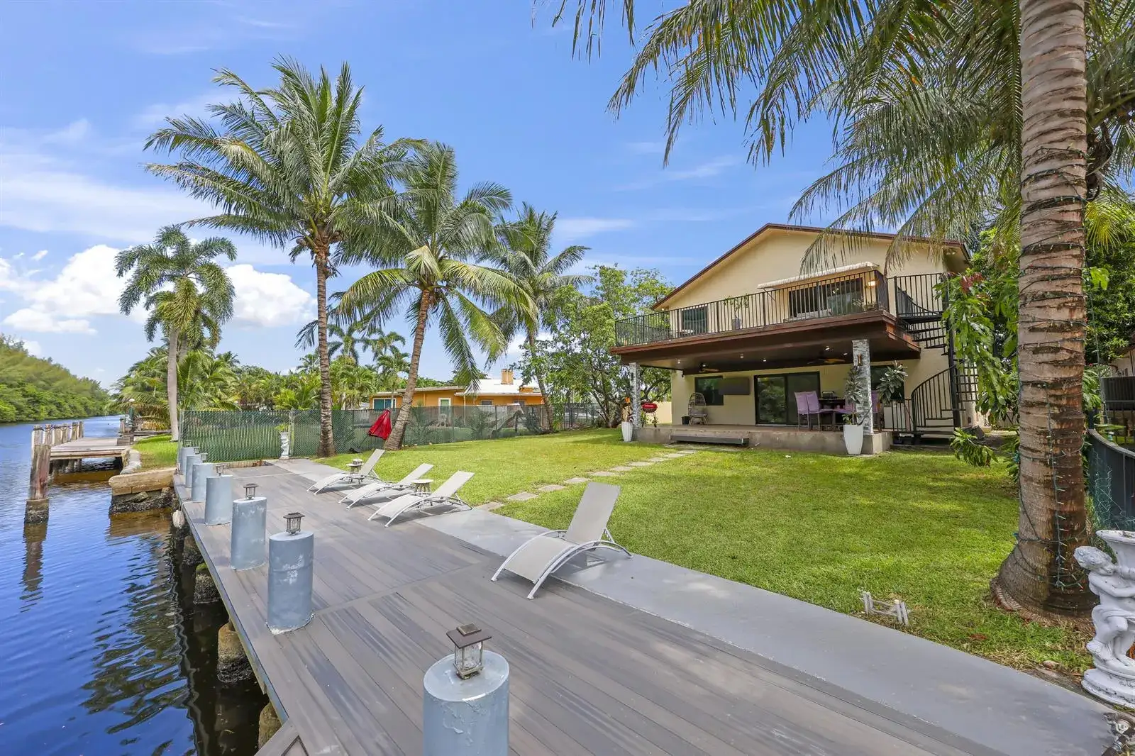 4 bedroom 2 bath Residential for sale at 4406 SW 35th Avenue, Fort Lauderdale FL 33312