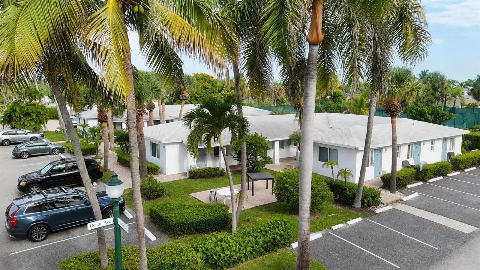 Commercial Sale for sale at 101 TACOMA Lane # 30, Palm Beach Shores FL 33404