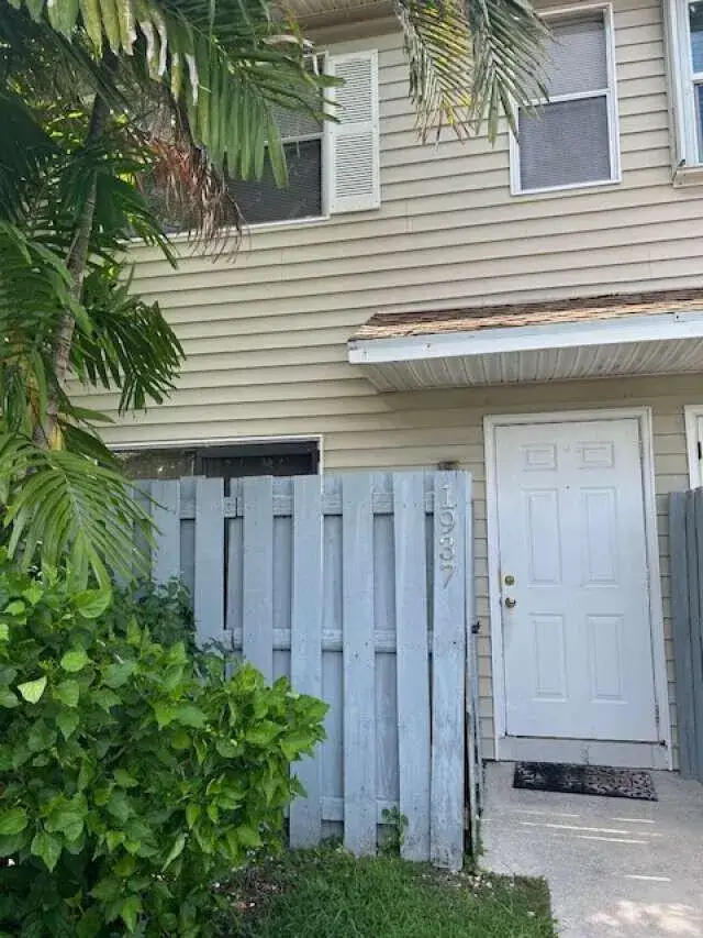 1937 NE 15TH Avenue, Fort Lauderdale FL 33305