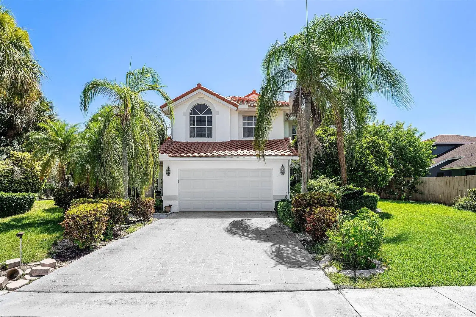 4 bedroom 3 bath Residential Lease for rent at 2350 NW 5TH Avenue, Boca Raton FL 33431