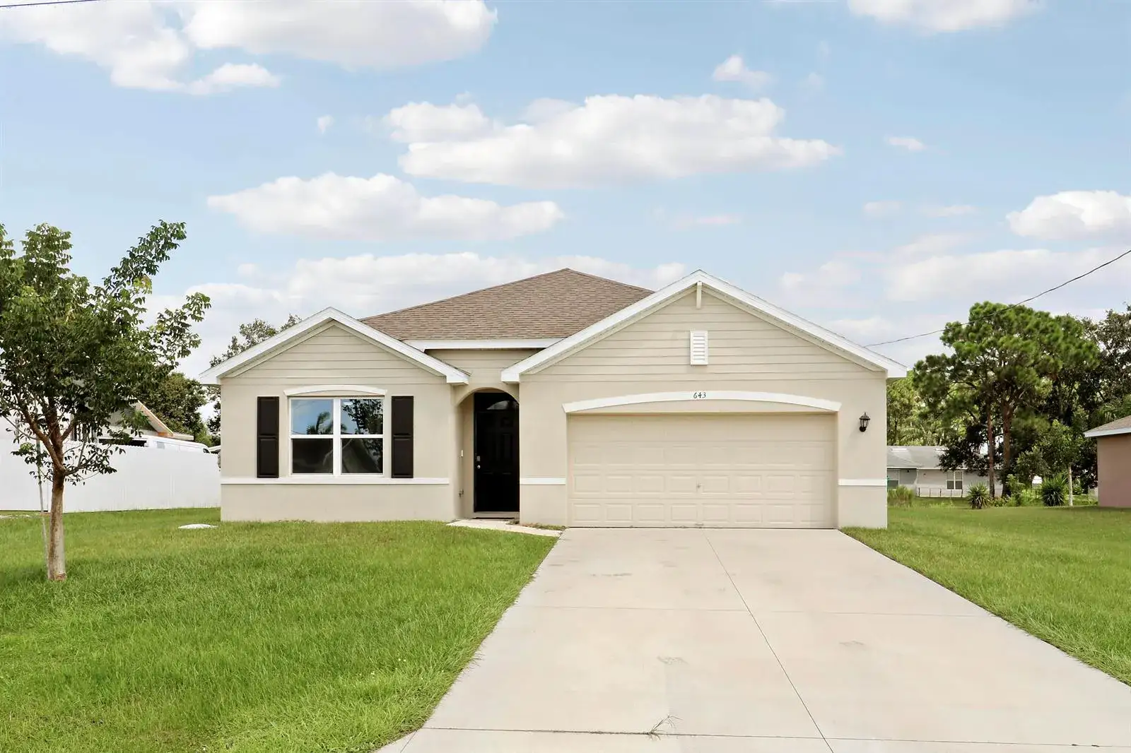 4 bedroom 2 bath Residential for sale at 643 NW Riverside Drive, Port St. Lucie FL 34983