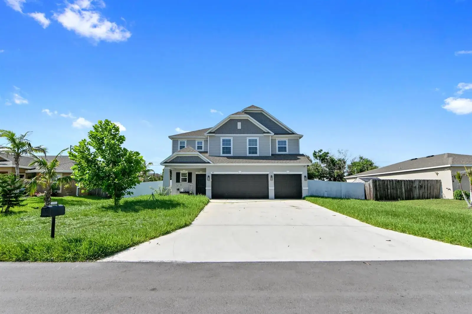 5 bedroom 3 bath Residential for sale at 412 SW Dailey Avenue, Port St. Lucie FL 34953