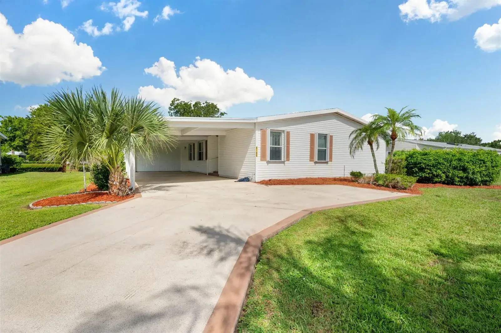 3 bedroom 2 bath Residential for sale at 8185 14TH HOLE Drive, Port St. Lucie FL 34952