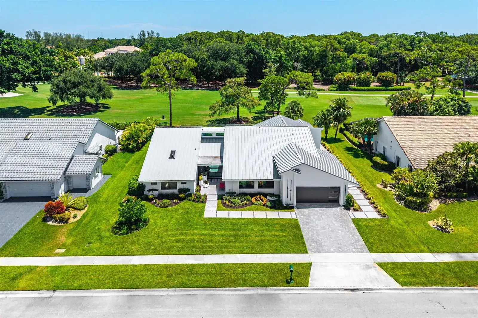 4 bedroom 3 bath Residential for sale at 10574 Boca Woods Lane, Boca Raton FL 33428