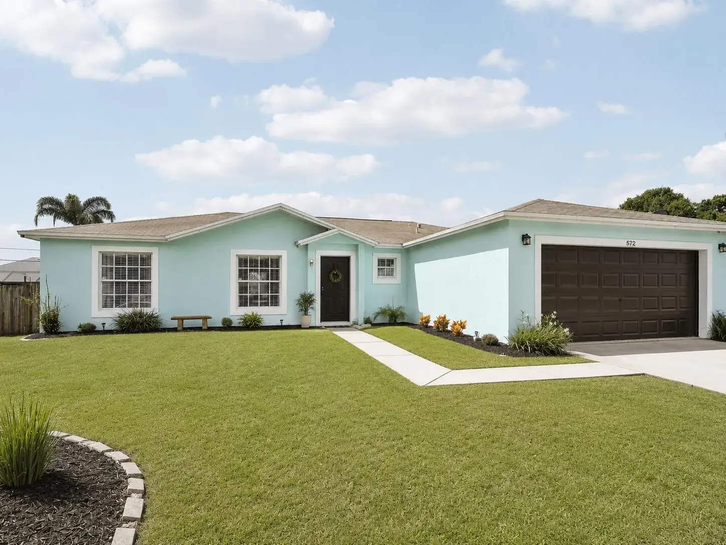 3 bedroom 2 bath Residential for sale at 572 SW Bacon Terrace, Port St. Lucie FL 34953