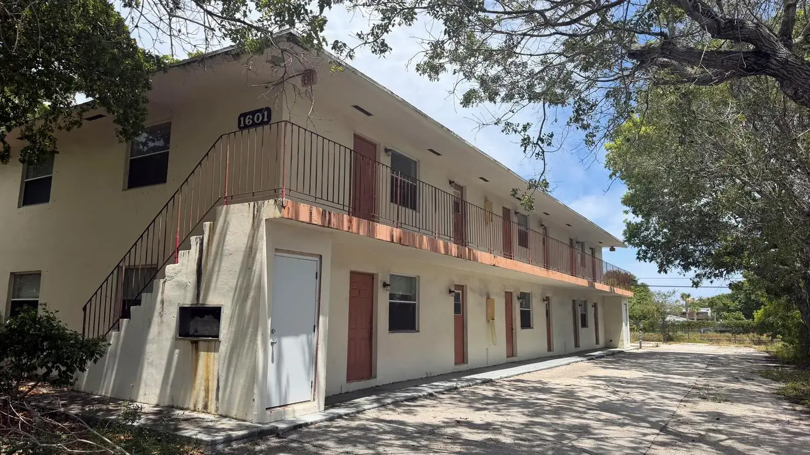 Commercial Sale for sale at 1601 NE 3RD Avenue, Delray Beach FL 33444