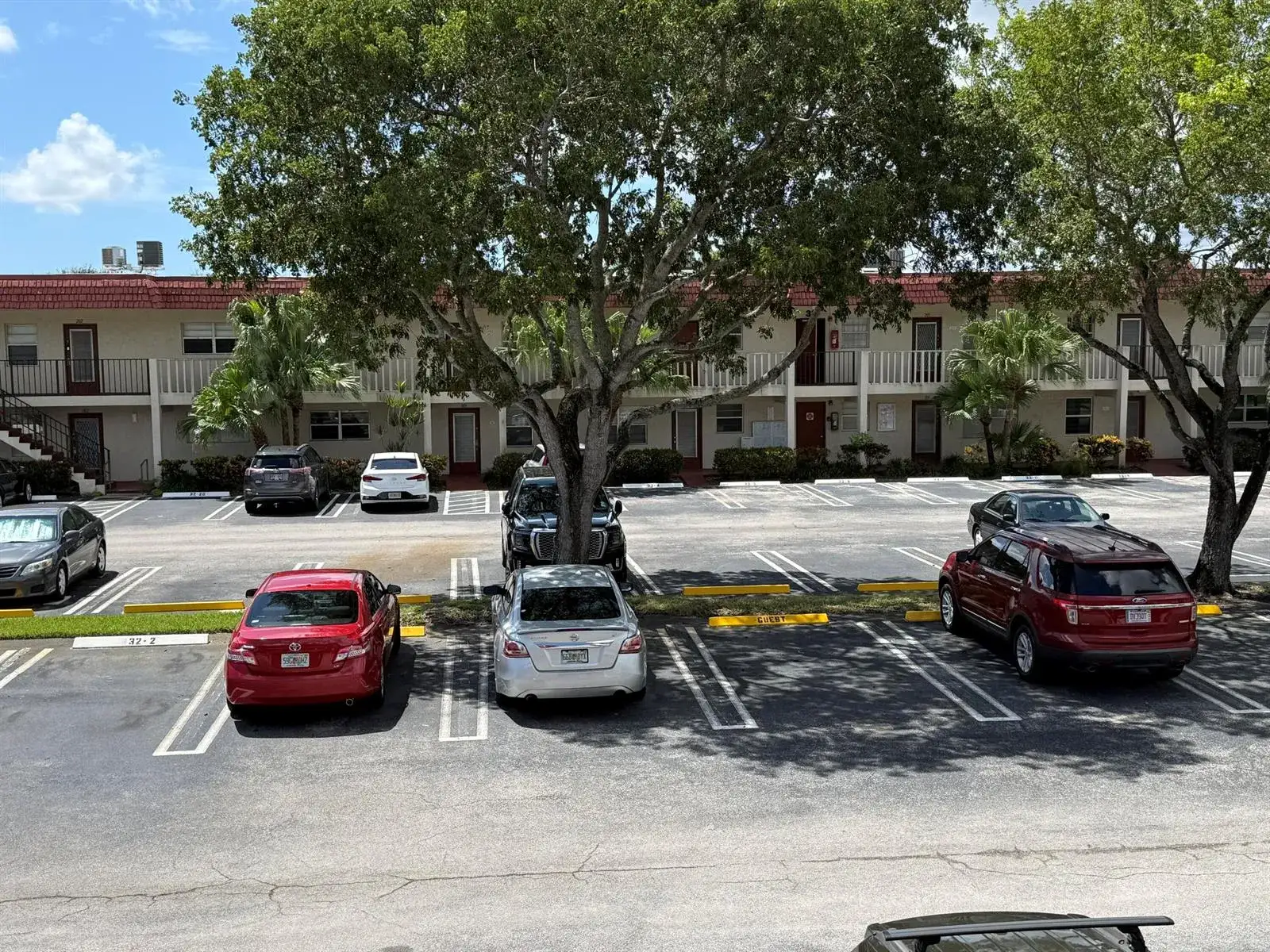 31 Abbey Lane # 206, Delray Beach FL 33446