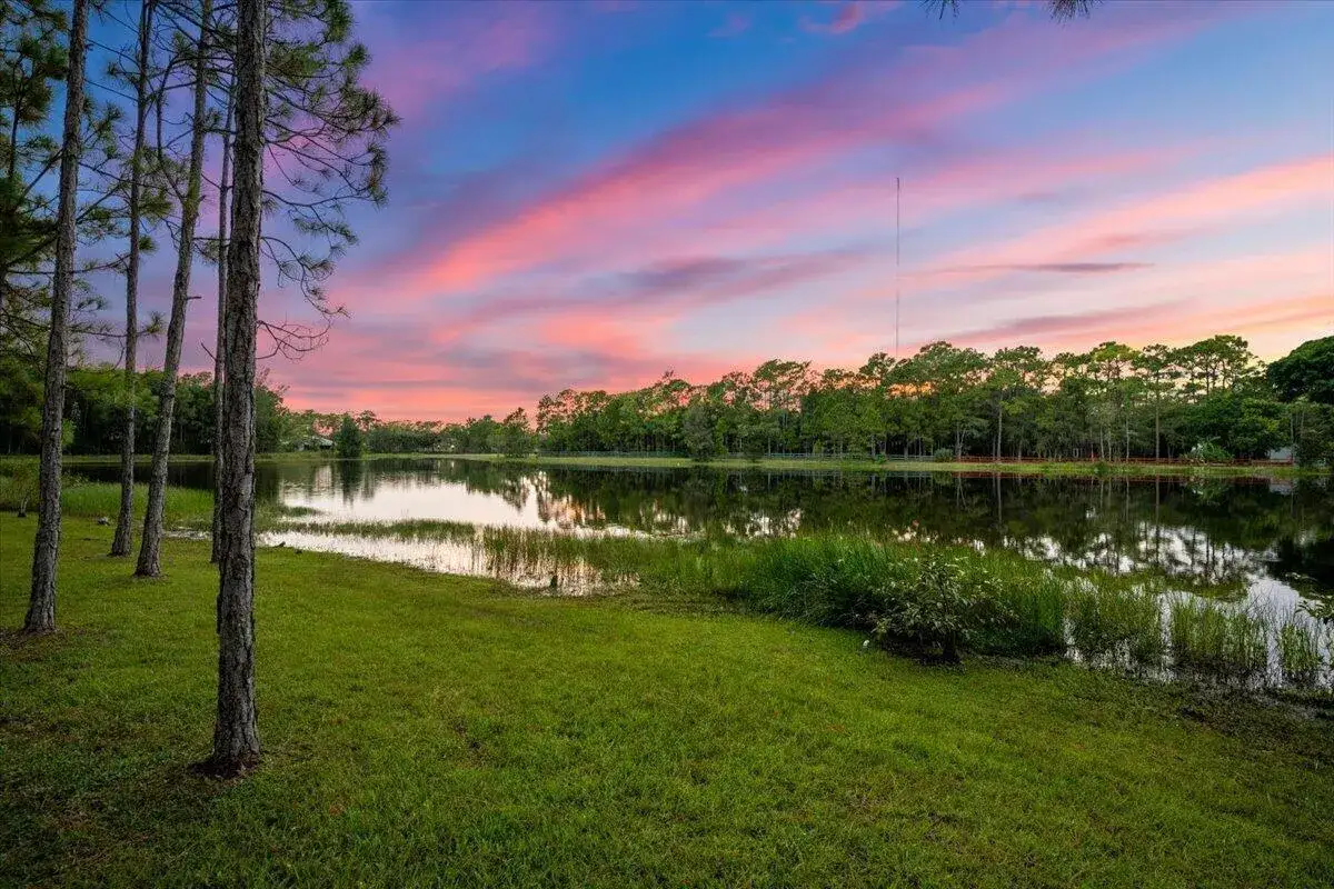 4 bedroom 3 bath Residential for sale at 6723 Audubon Trail, Wellington FL 33449