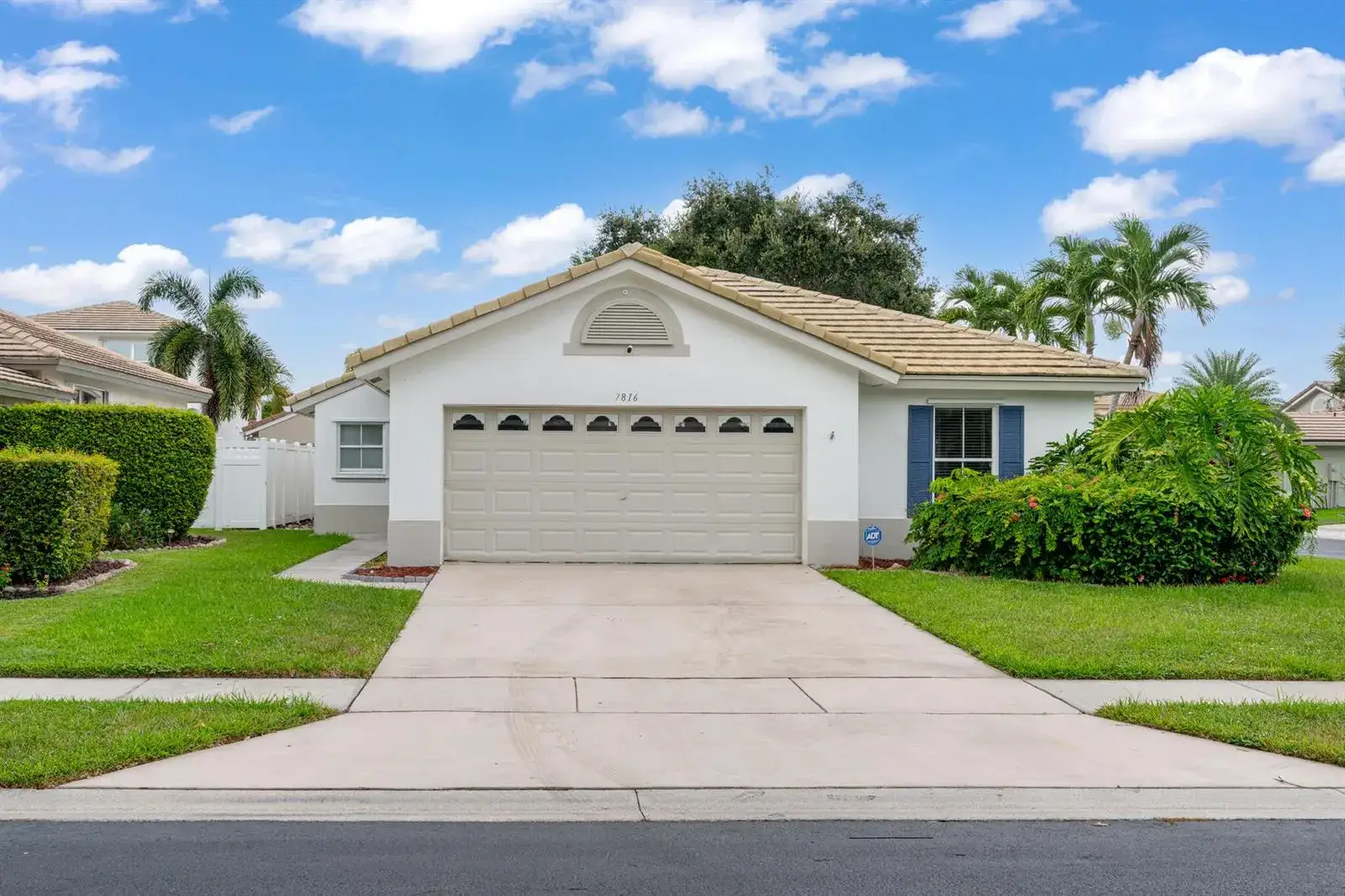 3 bedroom 2 bath Residential for sale at 7816 MANOR FOREST Lane, Boynton Beach FL 33436