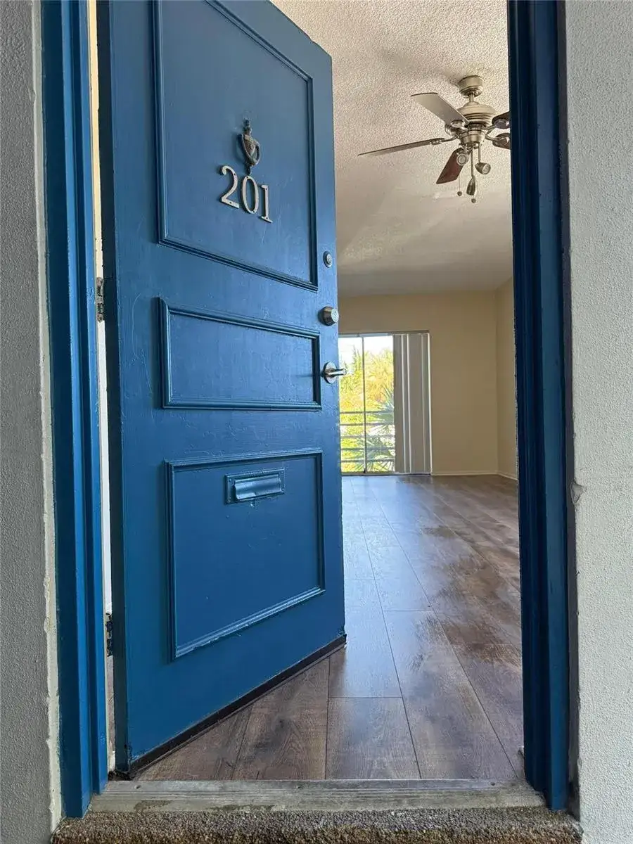 2 bedroom 2 bath Residential Lease for rent at 1407 NE 56th Street # 201, Fort Lauderdale FL 33334
