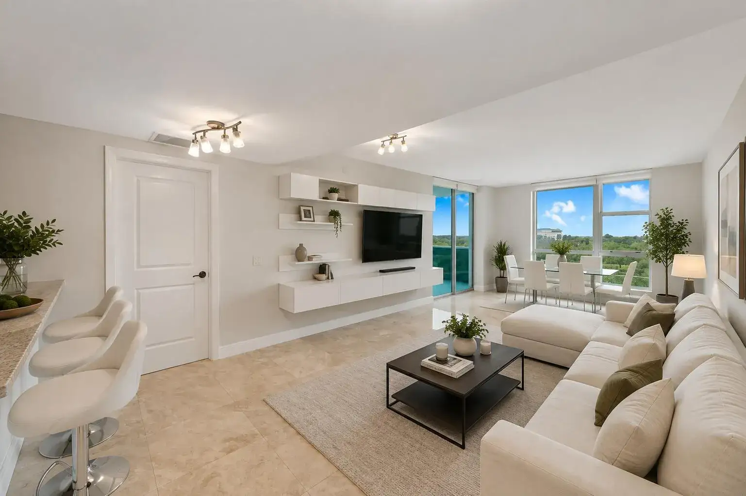3 bedroom 3 bath Residential for sale at 2641 N FLAMINGO Road # 901N, Sunrise FL 33323