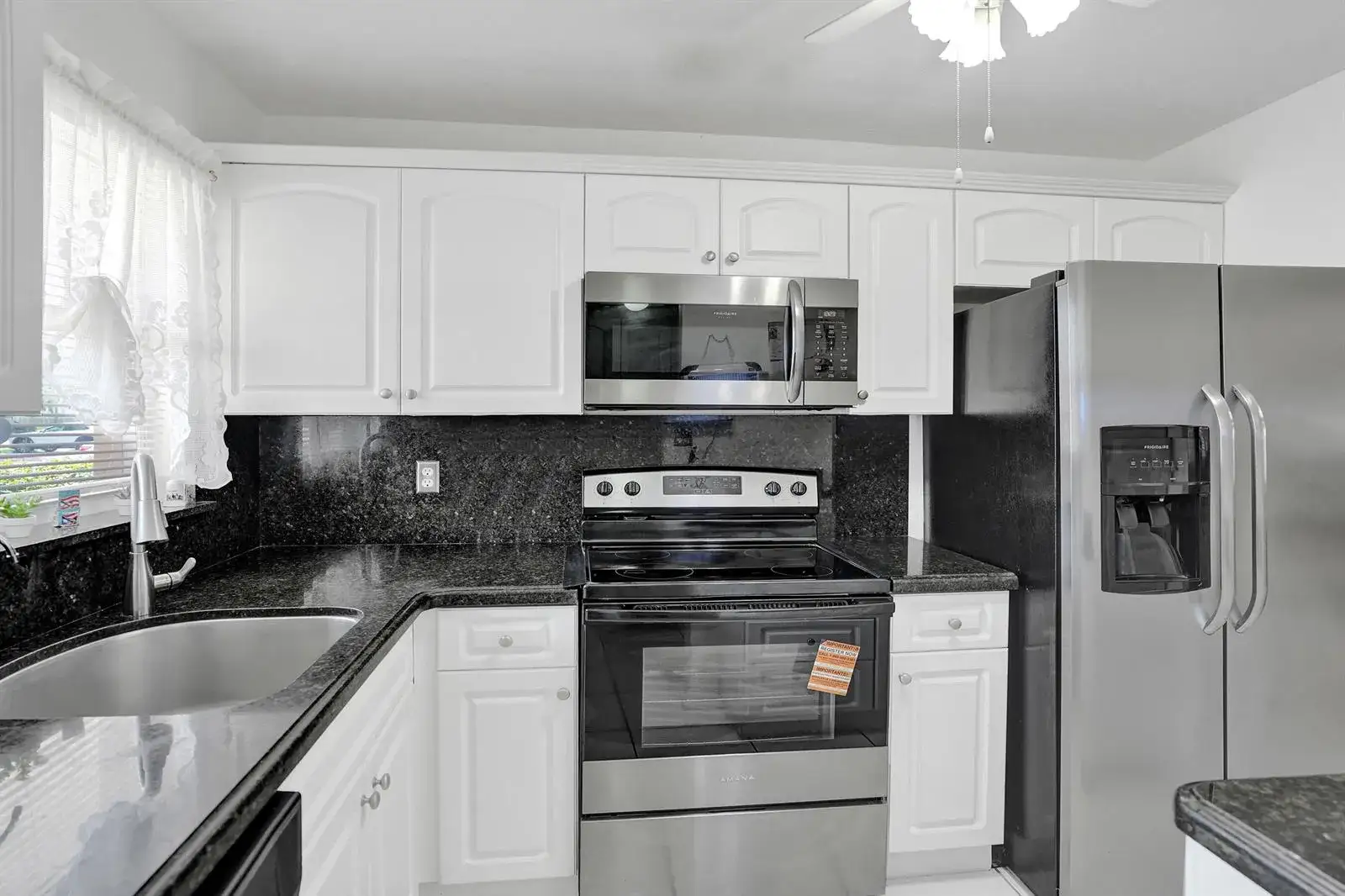 2651 Sunrise Lakes Drive E # 104, Sunrise FL 33322