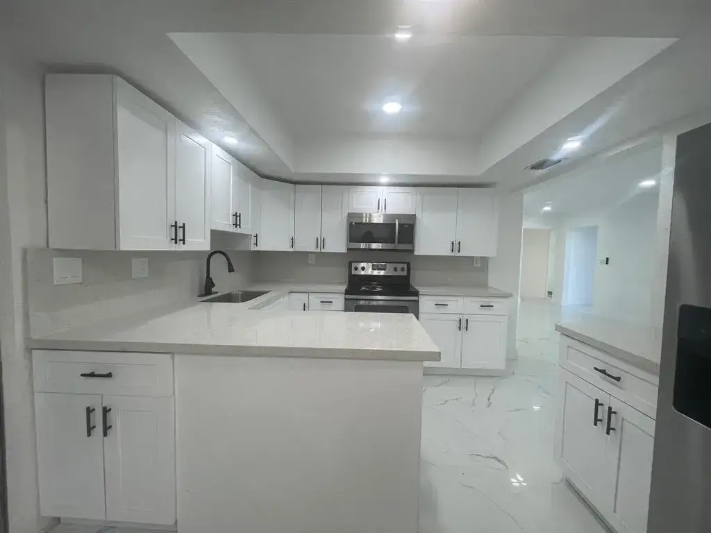 3 bedroom 2 bath Residential for sale at 3290 NW 39TH Street, Lauderdale Lakes FL 33309