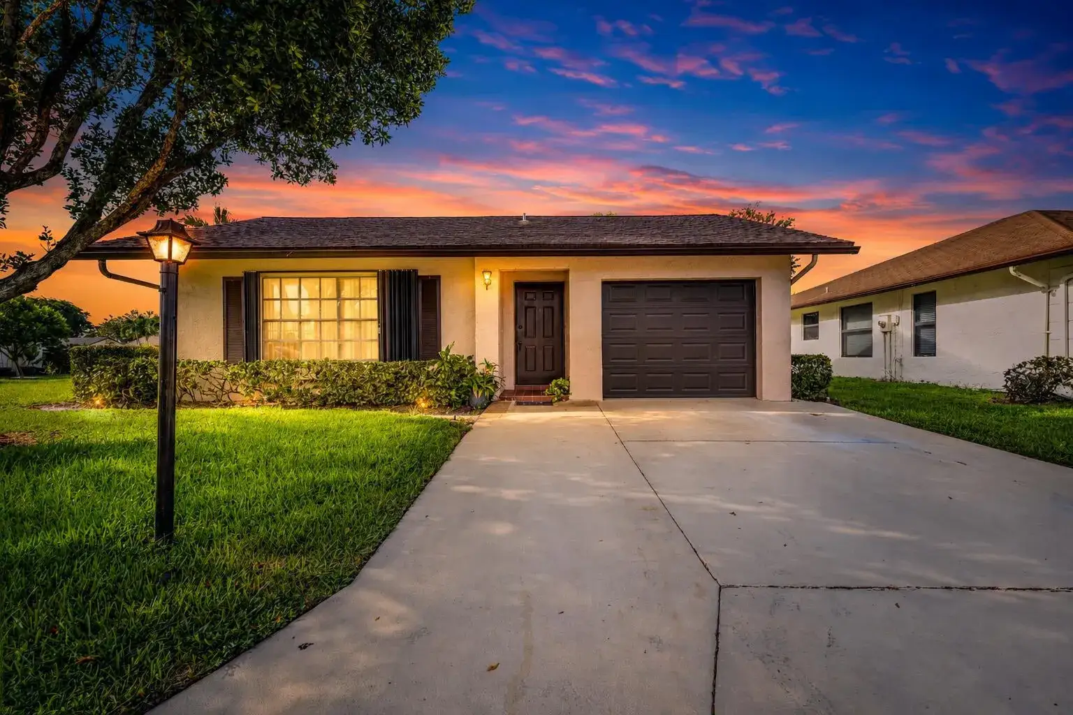 2 bedroom 2 bath Residential Lease for rent at 6254 BLUE BANEBERRY Lane, FL 33463