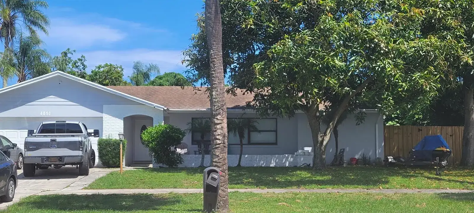 4 bedroom 2 bath Residential for sale at 4010 N SHORE Drive, West Palm Beach FL 33407