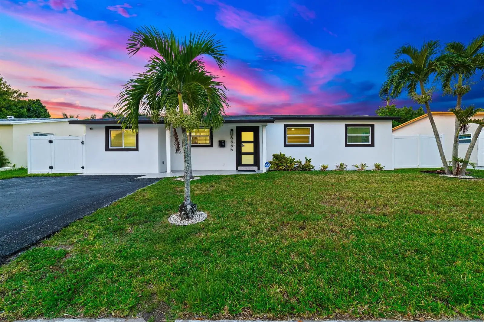 6335 Southgate Boulevard, Margate FL 33068
