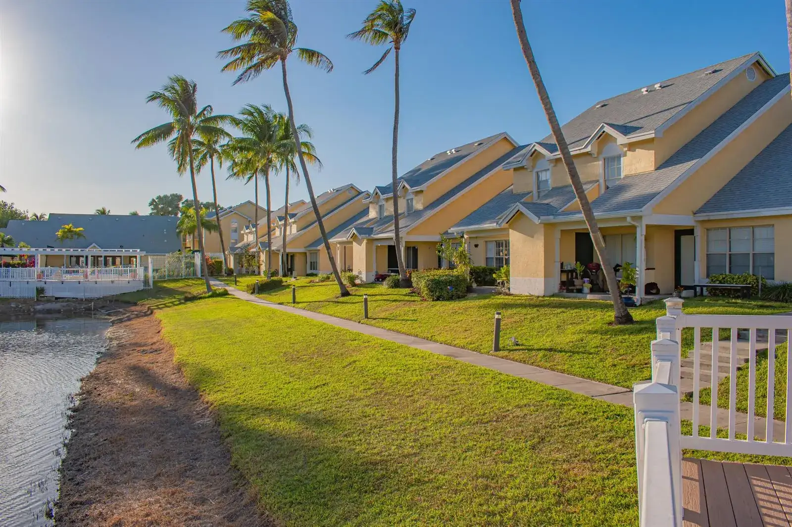 1 bedroom 1 bath Residential Lease for rent at 6292 LA COSTA Drive # F, Boca Raton FL 33433