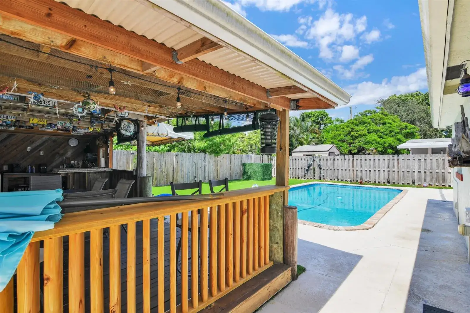2 bedroom 2 bath Residential for sale at 5221 NE 16TH Avenue, Pompano Beach FL 33064