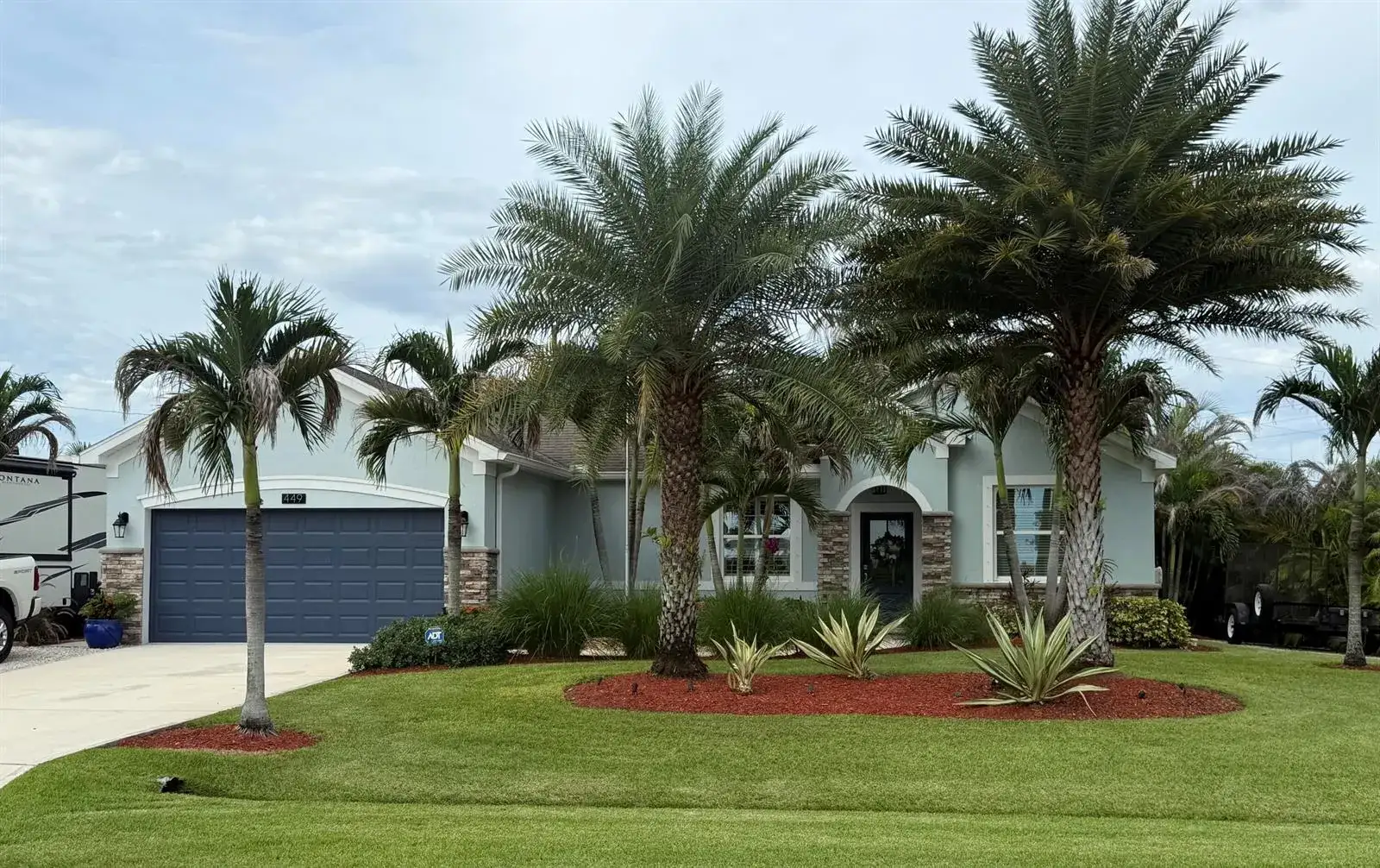 449 SW BRADSHAW Circle, Port St. Lucie FL 34953