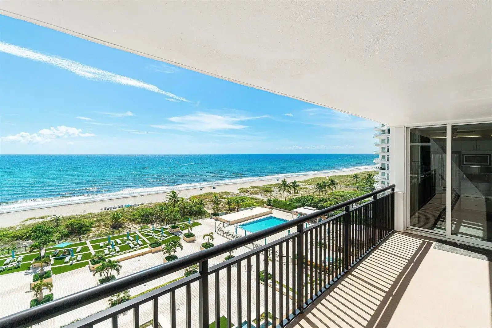 2 bedroom 2 bath Residential for sale at 2000 S Ocean Boulevard # D, Boca Raton FL 33432
