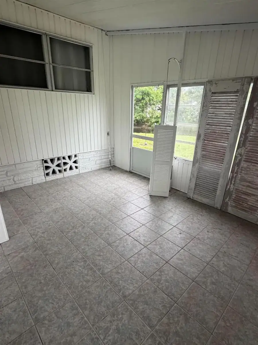 2 bedroom 2 bath Residential for sale at 1930 SW 85TH Avenue, Davie FL 33324