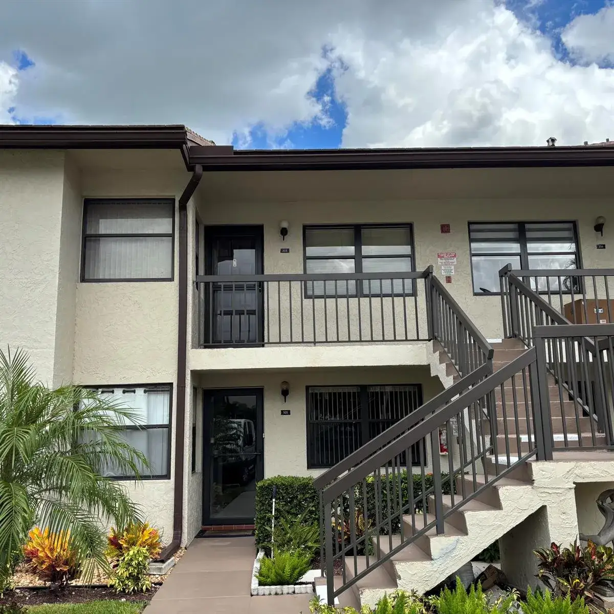 2 bedroom 2 bath Residential Lease for rent at 7641 Tahiti Lane # 205, Lake Worth FL 33467