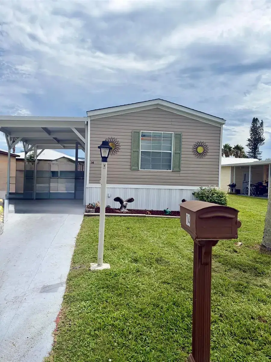 2 bedroom 2 bath Residential for sale at 14 Huarte Way, Port St. Lucie FL 34952