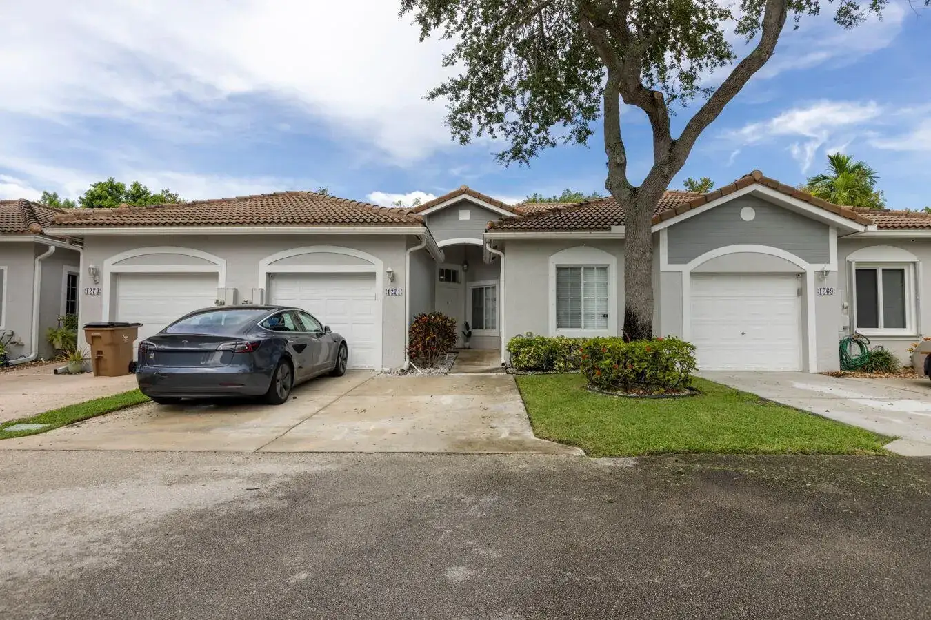 3 bedroom 2 bath Residential for sale at 1271 SW 48TH Terrace, Deerfield Beach FL 33442