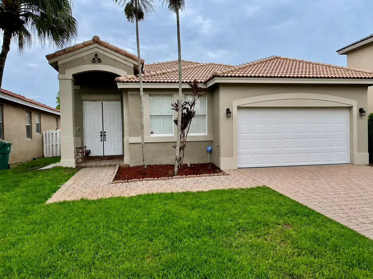 3 bedroom 2 bath Residential for sale at 12959 SW 27th Street, Miramar FL 33027
