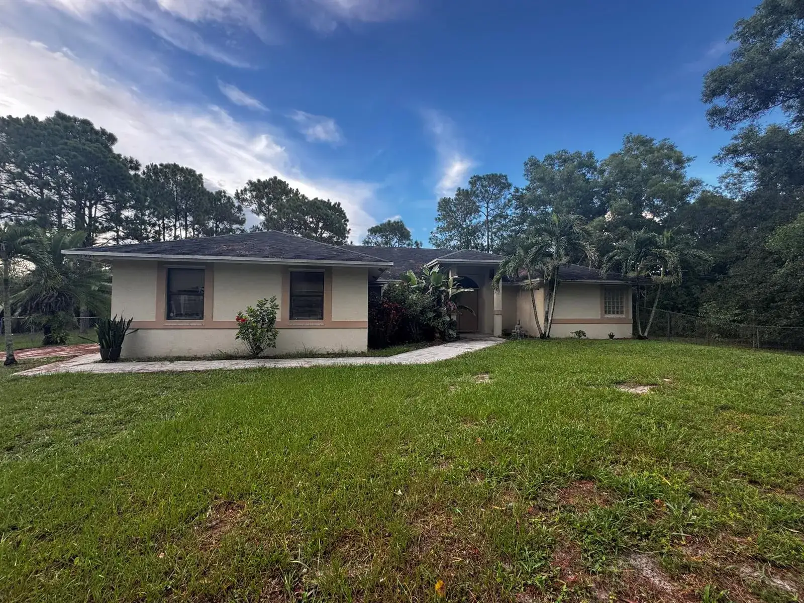 3 bedroom 2 bath Residential Lease for rent at 17997 42ND Road N, FL 33470