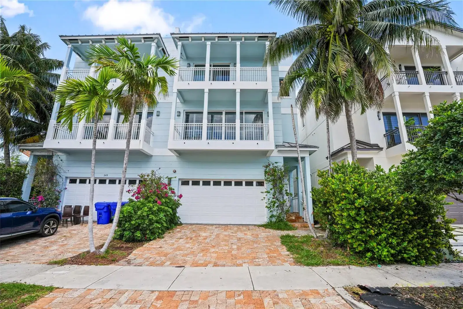 5 bedroom 4 bath Residential for sale at 347 Oak Street # B1, Hollywood FL 33019