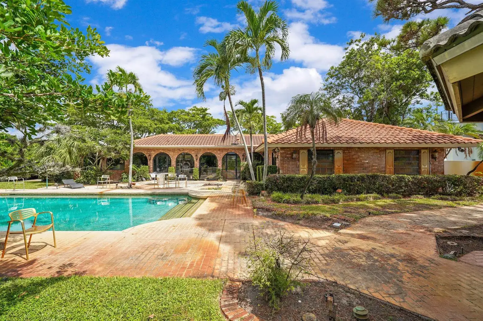 4 bedroom 3 bath Residential for sale at 4330 NE 22ND Avenue, Fort Lauderdale FL 33308