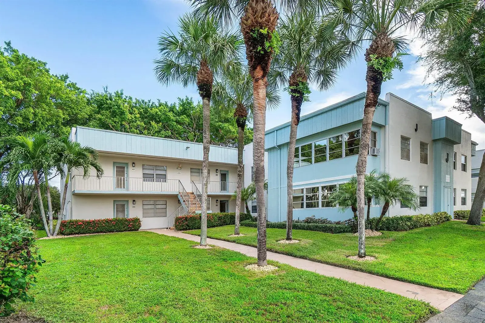 2 bedroom 2 bath Residential for sale at 434 Normandy J, Delray Beach FL 33484