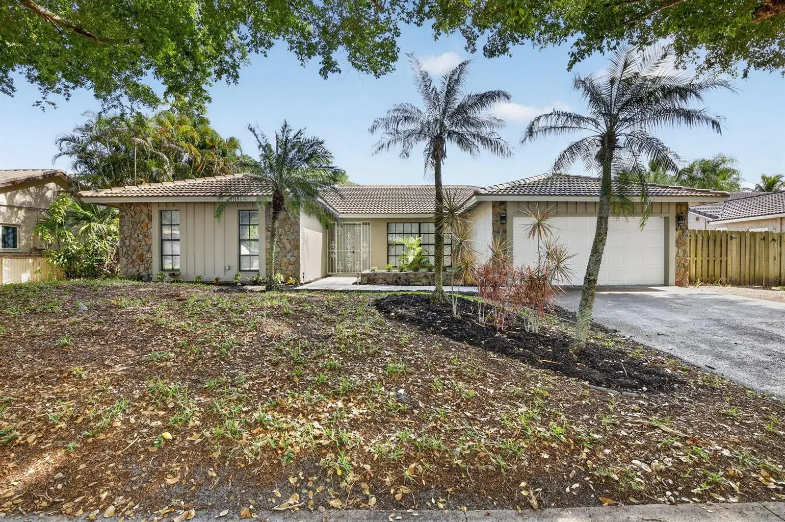 4 bedroom 2 bath Residential for sale at 9820 NW 15TH Street, Plantation FL 33322