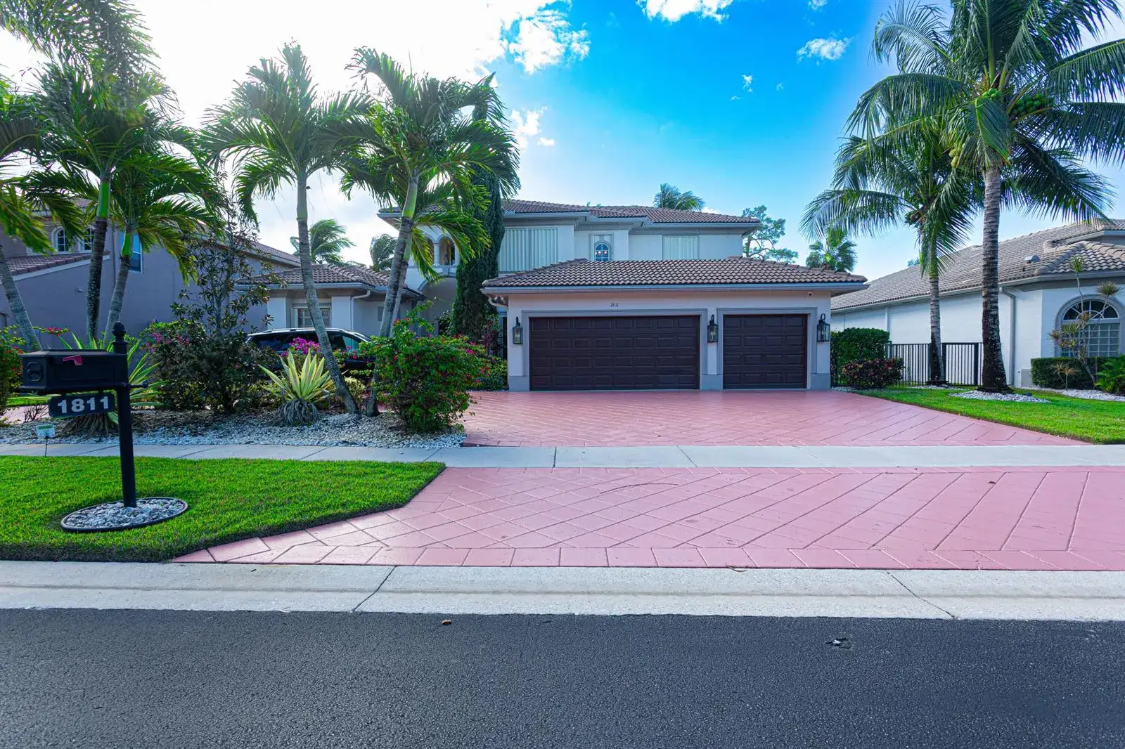 3 bedroom 2 bath Residential for sale at 1811 WALDORF Drive, Royal Palm Beach FL 33411