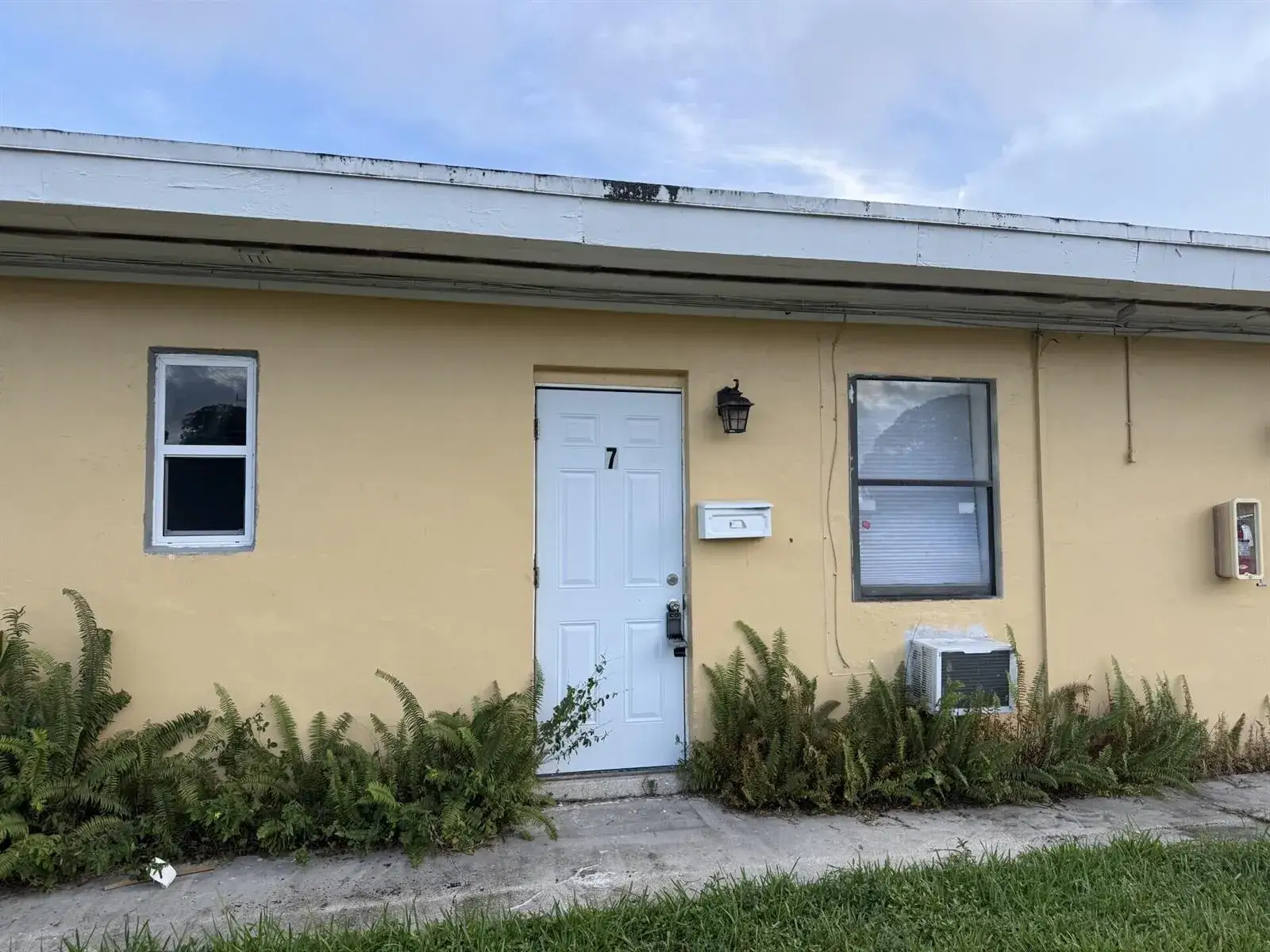 3300 Broadway Avenue # 7, West Palm Beach FL 33407